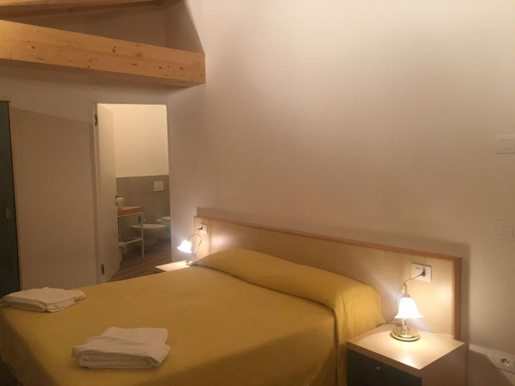 פדבנה Albergo Croce D'Aune מראה חיצוני תמונה